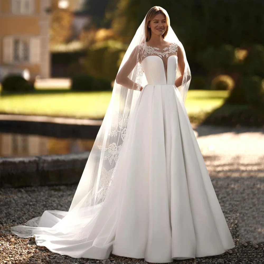 A Line Elegant Wedding Dresses Customized Tank Bride Dress High Split Applique Bridal Gown New Vestido De Novia
A Line Elegant Wedding Dresses Customized Tank Bride Dress High Split Applique Bridal Gown New Vestido De Novia