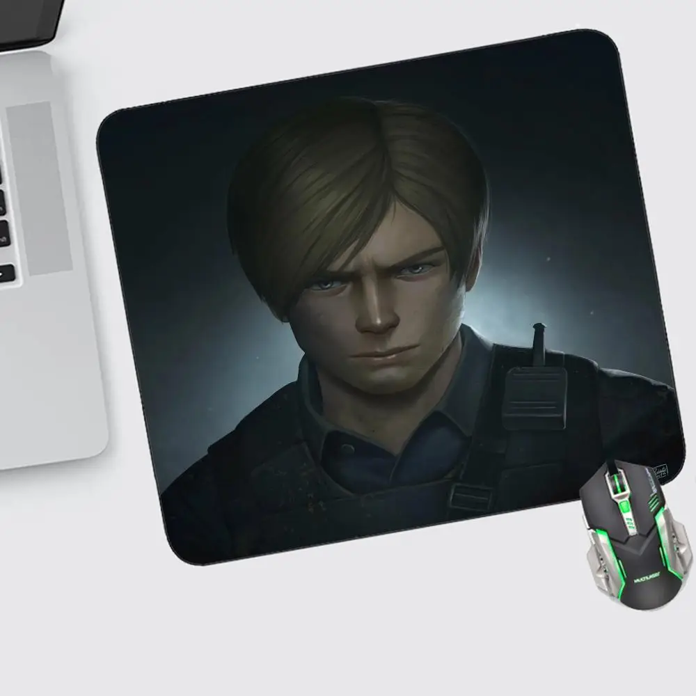 Leon Kennedy Mouse Pad Small Gaming Accessories Keyboard Computer Offices Desk Mat Pc Gamer Non-slip Rubber Mousepad
Leon Kennedy Mouse Pad Small Gaming Accessories Keyboard Computer Offices Desk Mat Pc Gamer Non-slip Rubber Mousepad