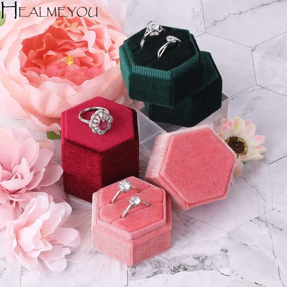 Exquisite Two Slots Velvet Rings Holder Hexagon Wedding Rings Bearer Box Storage Proposal Rings Display Case Wedding
Exquisite Two Slots Velvet Rings Holder Hexagon Wedding Rings Bearer Box Storage Proposal Rings Display Case Wedding