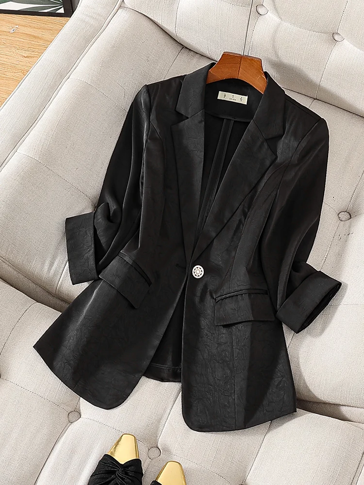 Black Casual Tailored Jacket Women's Spring New Style Slim Fit Waist Cinched Thin Coat Commute Style Polyester Fabric
Black Casual Tailored Jacket Women's Spring New Style Slim Fit Waist Cinched Thin Coat Commute Style Polyester Fabric