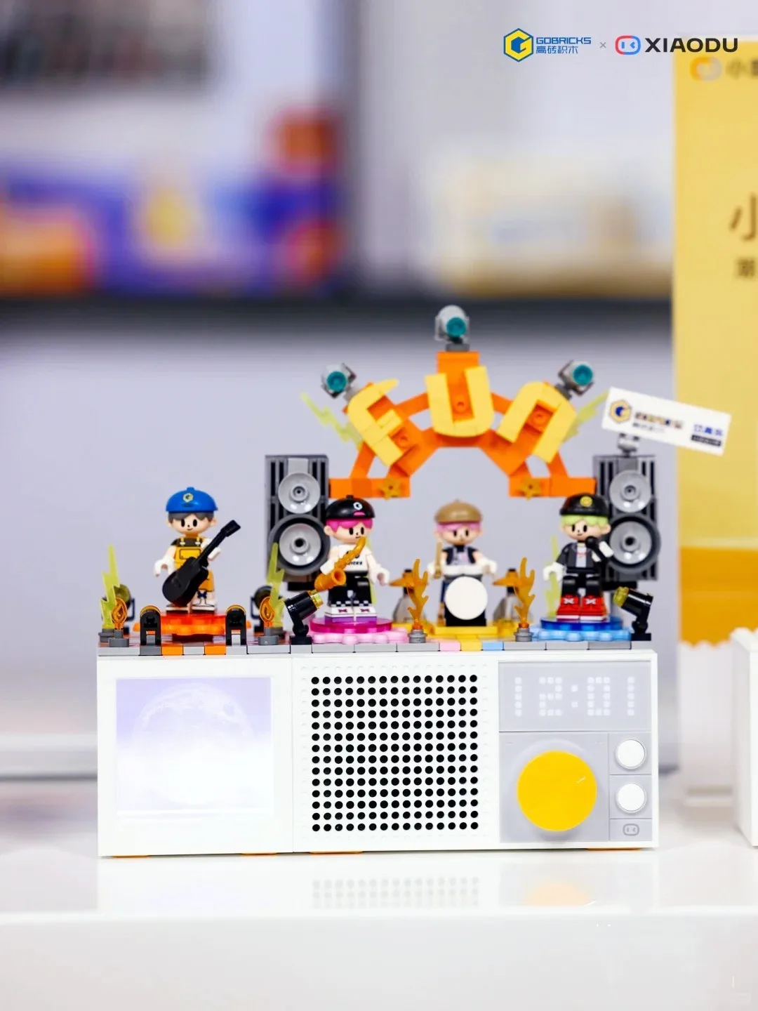 Xiaodu AI Smart Bluetooth Speaker FUN Bauhaus Style Moon Crystal Lamp Building Blocks Multi-functional Desktop Plug in Speaker
Xiaodu AI Smart Bluetooth Speaker FUN Bauhaus Style Moon Crystal Lamp Building Blocks Multi-functional Desktop Plug in Speaker
