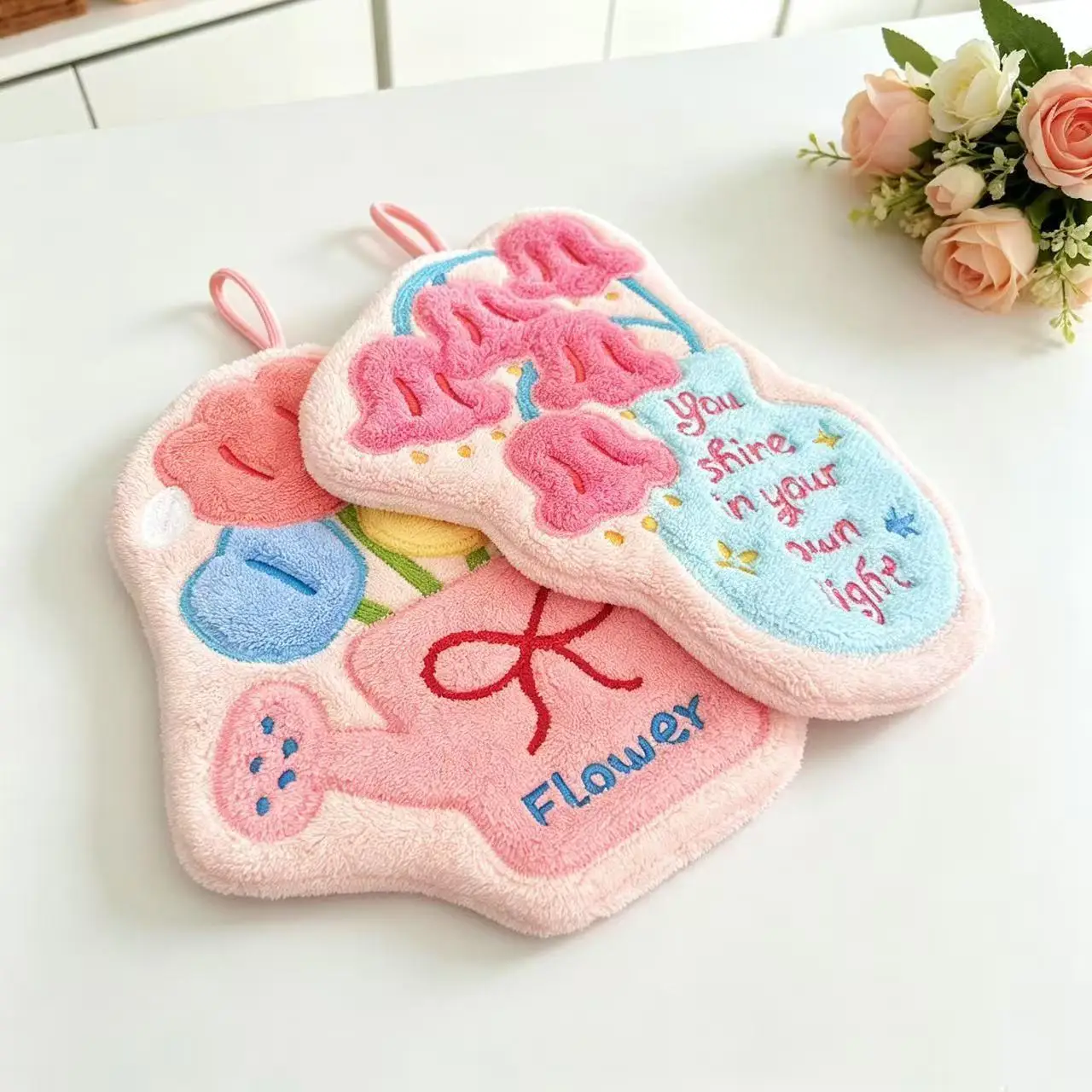 Coral Fleece Flower Hand Towel Hanging Girl Bathroom Cute Absorbent Handkerchief Girl Heart Soft Skin Friendly
Coral Fleece Flower Hand Towel Hanging Girl Bathroom Cute Absorbent Handkerchief Girl Heart Soft Skin Friendly
