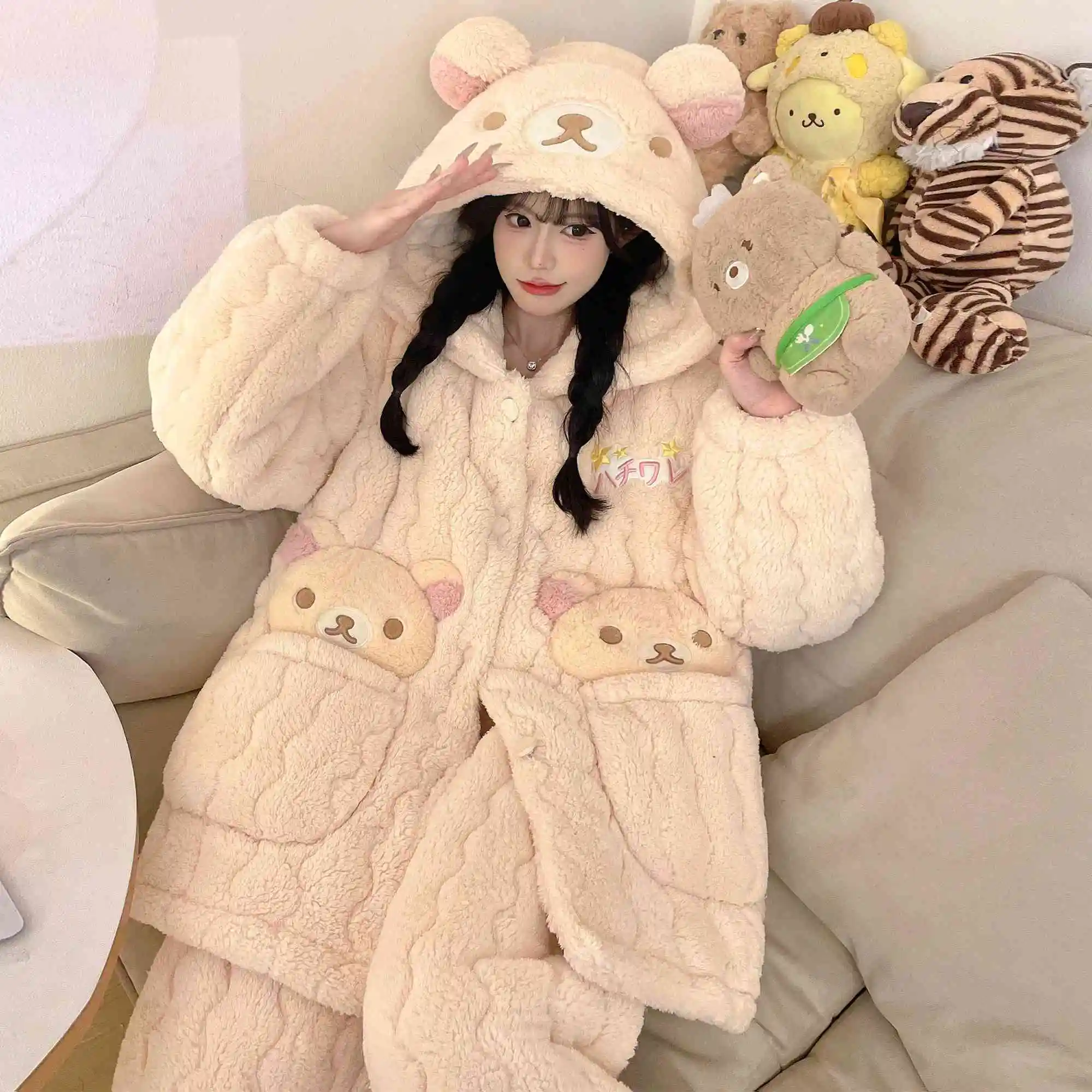 Kawaii Rilakkuma Three Layer Cotton Coral Velvet Sleepwear Women's Autumn Winter Thick Warm Set Cartoon Home Clothes Girl's Gift
Kawaii Rilakkuma Three Layer Cotton Coral Velvet Sleepwear Women's Autumn Winter Thick Warm Set Cartoon Home Clothes Girl's Gift