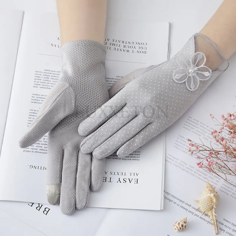 Silk Short Gloves Women Summer Lace UV Sunscreen Gloves Anti-Slip Breathable Cycling Driving Gloves Sexy Lady Gloves guantes
Silk Short Gloves Women Summer Lace UV Sunscreen Gloves Anti-Slip Breathable Cycling Driving Gloves Sexy Lady Gloves guantes