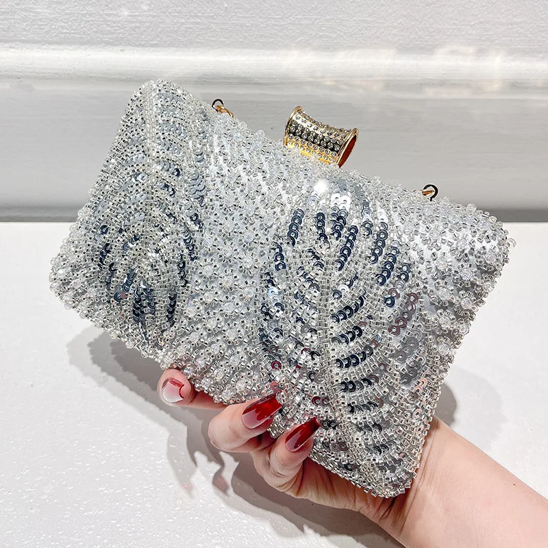 Fashion Champagne Silver Small Clutch Purse Luxury Shining Diamond Evening Bag Wedding Party For Women Chain Shoulder Bags Prom
Fashion Champagne Silver Small Clutch Purse Luxury Shining Diamond Evening Bag Wedding Party For Women Chain Shoulder Bags Prom
