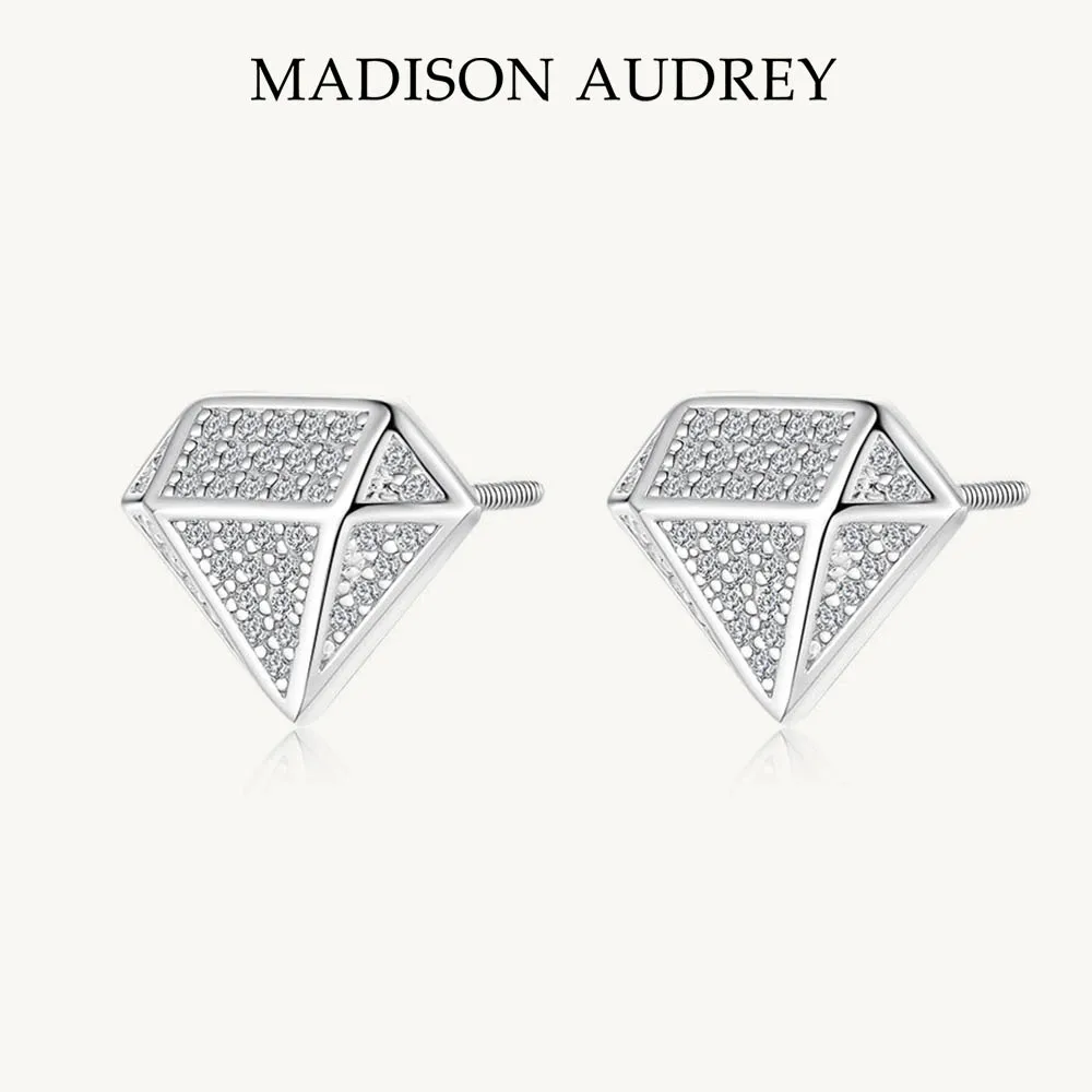 Hip Hop Full Moissanite Diamond-Shaped Stud Earrings 925 Sterling Silver Creative Design for Man Women Fashion Jewelry
Hip Hop Full Moissanite Diamond-Shaped Stud Earrings 925 Sterling Silver Creative Design for Man Women Fashion Jewelry