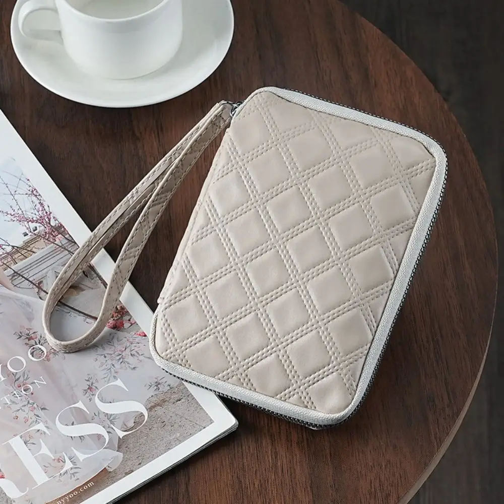 Multi-fuction Rhombus Coin Purse Large Capacity Keys Cards Solid Color Storage Pouch Zipper Headphone PU Leather Bag Organizer
Multi-fuction Rhombus Coin Purse Large Capacity Keys Cards Solid Color Storage Pouch Zipper Headphone PU Leather Bag Organizer