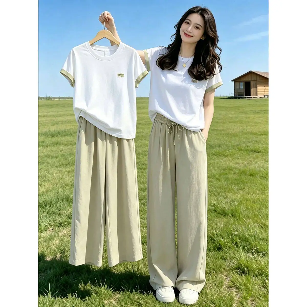 Summer Fashion Color Block Casual Set Women's New Small Size Short Sleeve T-Shirt Straight Leg Pants Two Piece Set
Summer Fashion Color Block Casual Set Women's New Small Size Short Sleeve T-Shirt Straight Leg Pants Two Piece Set