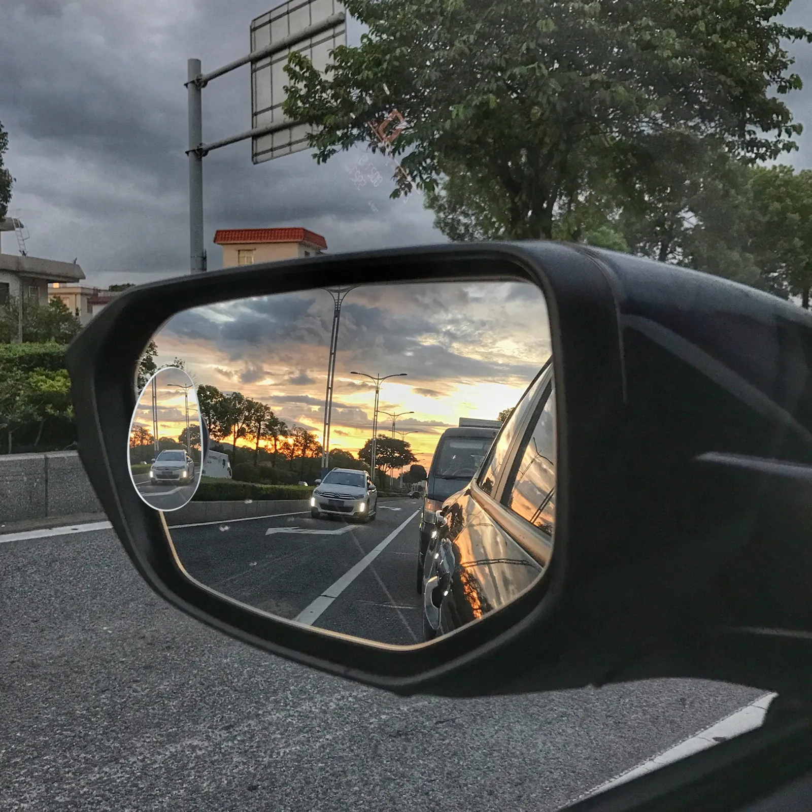 1Pair Blind Spot Car Mirror Auxiliary Frameless Oval Side View Mirror 360 Degree Wide Angle Rearview Enhance Safety
1Pair Blind Spot Car Mirror Auxiliary Frameless Oval Side View Mirror 360 Degree Wide Angle Rearview Enhance Safety