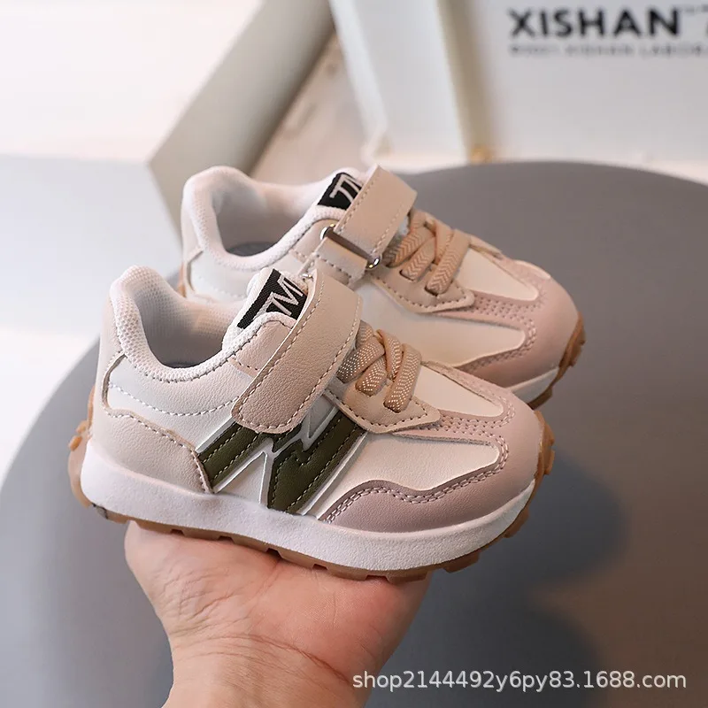 Spring Autumn Breathable Thick-soled Kids Sports Sneakers Boy Girl Soft-soled PU Leather Shoes Kids Casual Non-slip Running Shoe
Spring Autumn Breathable Thick-soled Kids Sports Sneakers Boy Girl Soft-soled PU Leather Shoes Kids Casual Non-slip Running Shoe