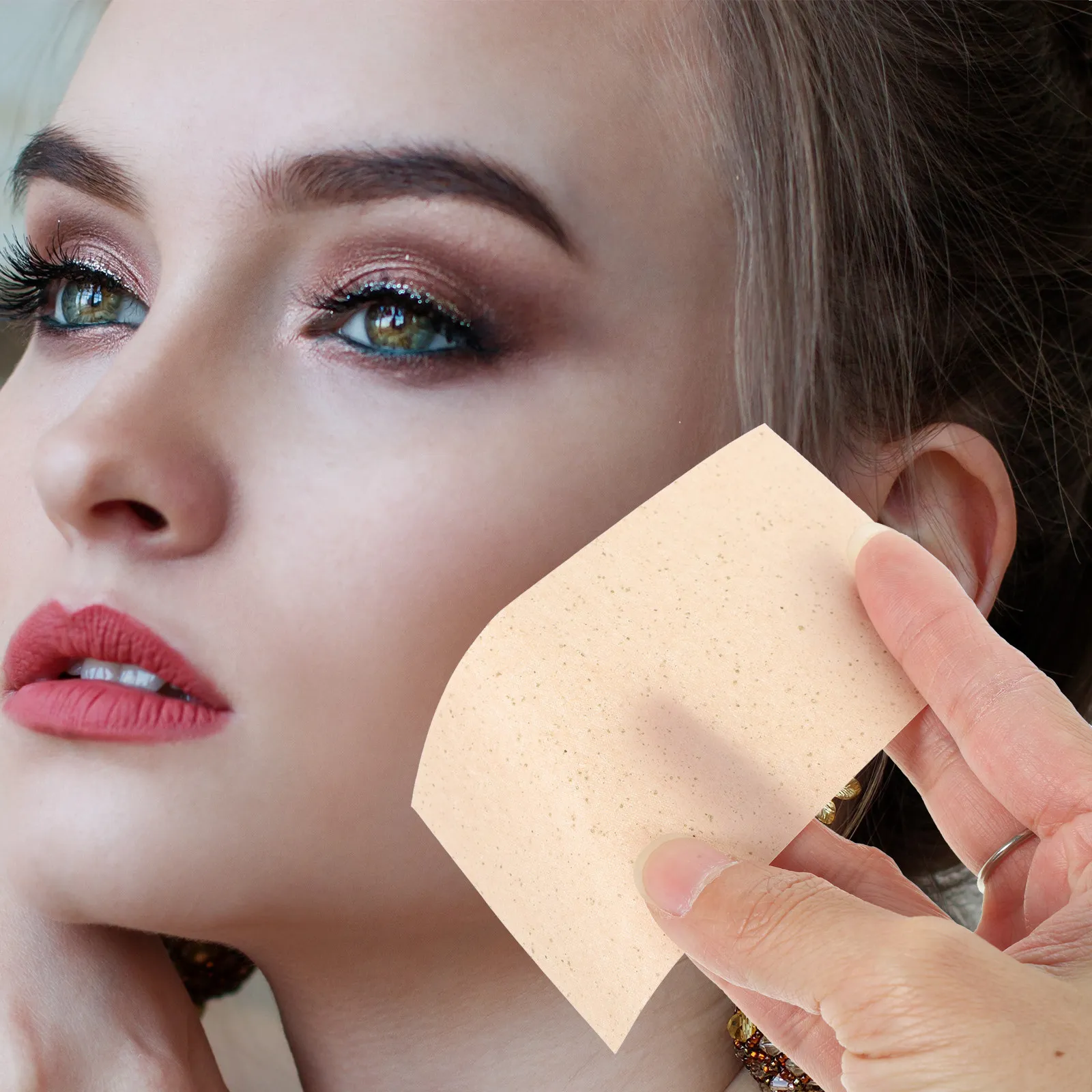 3 Boxes Face Oil Absorbing Paper Blotting Sheets Simple Design Fits All Genders Ages Convenient Press on Cheek Forehead
3 Boxes Face Oil Absorbing Paper Blotting Sheets Simple Design Fits All Genders Ages Convenient Press on Cheek Forehead
