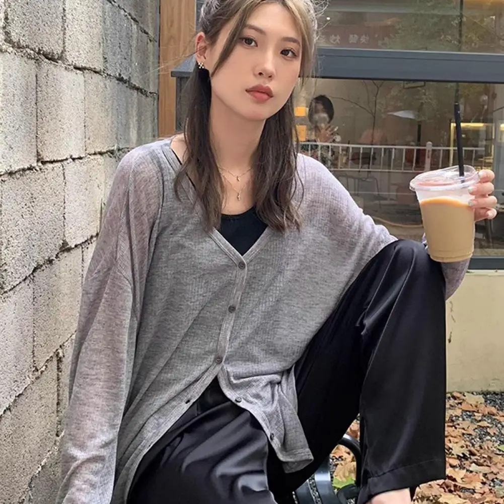 Women Cardigan Women's Stylish V-neck Cardigan Coat Lightweight Spring Autumn Jacket for Daily Wear Long Sleeve Single Breasted
Women Cardigan Women's Stylish V-neck Cardigan Coat Lightweight Spring Autumn Jacket for Daily Wear Long Sleeve Single Breasted