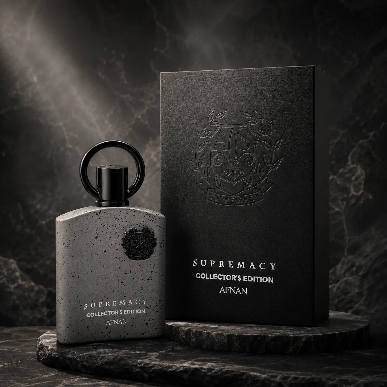 Collector's Edition Perfume: Speckled Stone-Look Bottle with Ring Cap, Premium Embossed Collector Box, Limited Luxury
Collector's Edition Perfume: Speckled Stone-Look Bottle with Ring Cap, Premium Embossed Collector Box, Limited Luxury