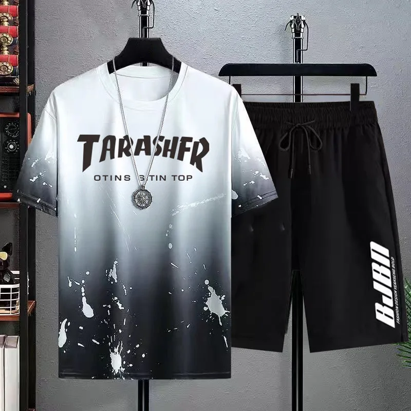 New Ice Silk Gradient Set Men's Short Sleeve T-Shirt Summer Casual Shorts Sport Two-Piece Set Handsome Men's Wear Quick Dry
New Ice Silk Gradient Set Men's Short Sleeve T-Shirt Summer Casual Shorts Sport Two-Piece Set Handsome Men's Wear Quick Dry