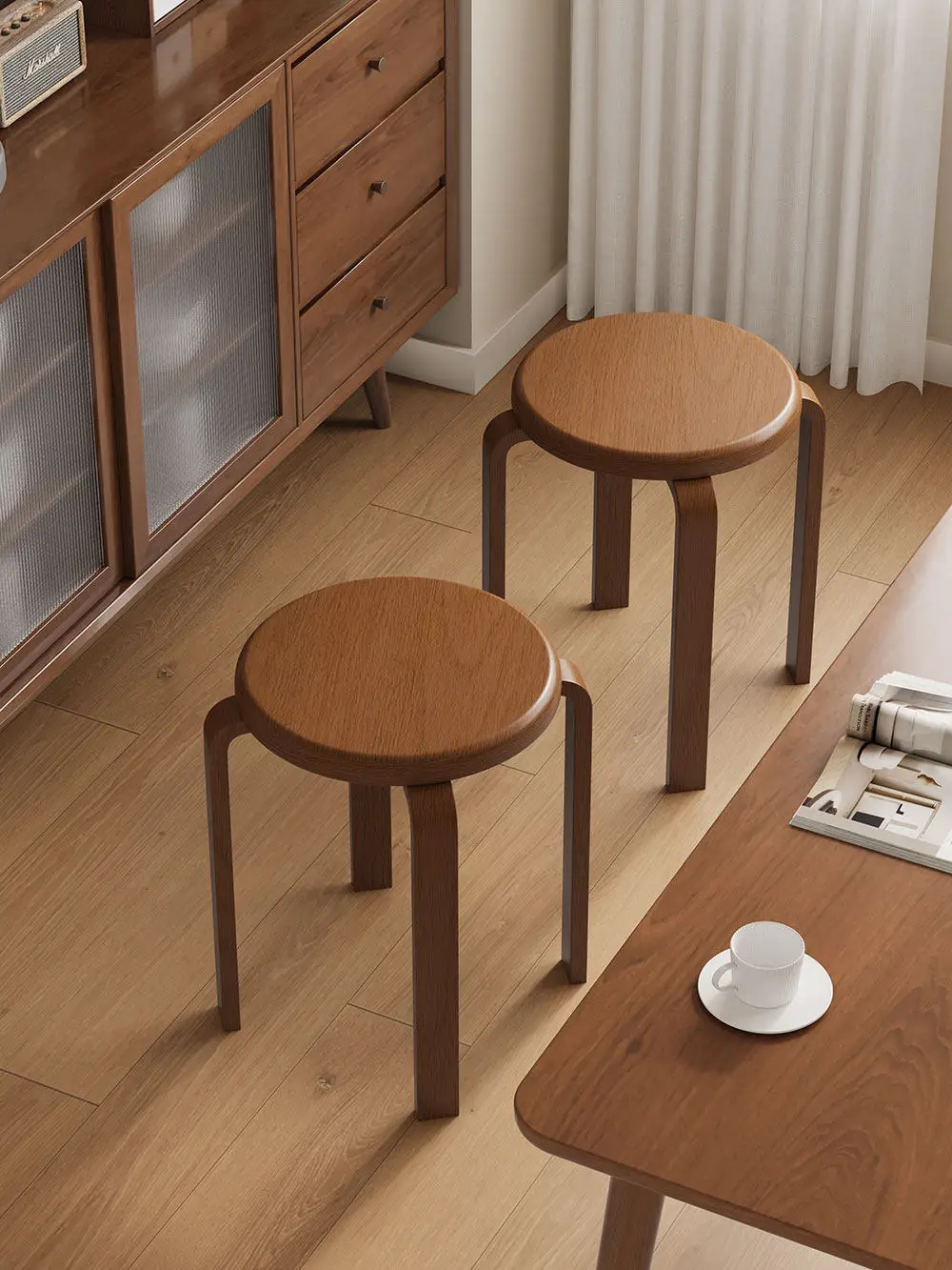 Solid wood round stool household living room dining table stool retro Italian high stool dining chair can be stacked
Solid wood round stool household living room dining table stool retro Italian high stool dining chair can be stacked