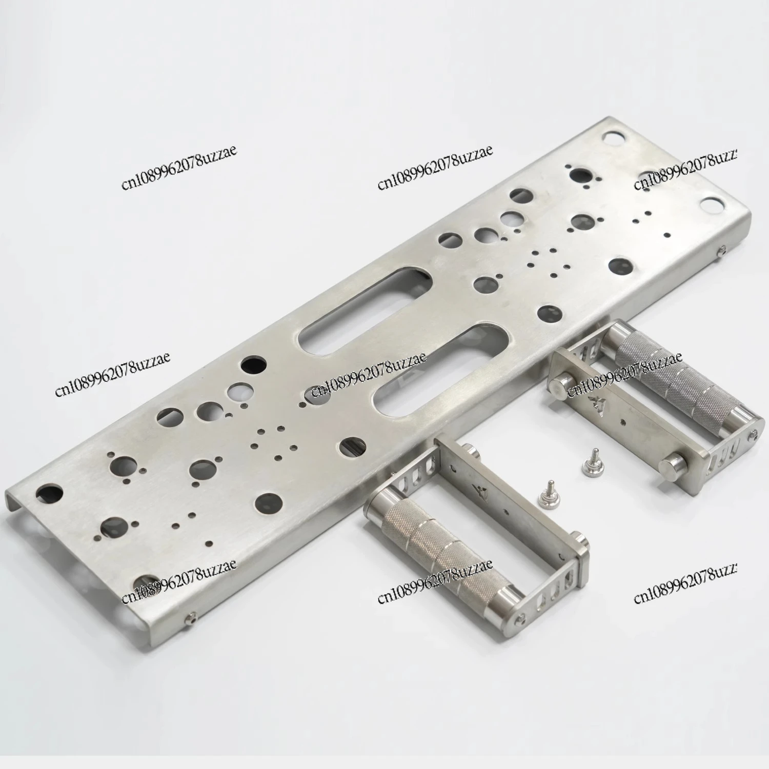 Stainless Steel Multifunctional Push-up Plate Bracket, Chest Muscle and Abdominal Muscle Flat Support Trainer, Auxiliary Device
Stainless Steel Multifunctional Push-up Plate Bracket, Chest Muscle and Abdominal Muscle Flat Support Trainer, Auxiliary Device