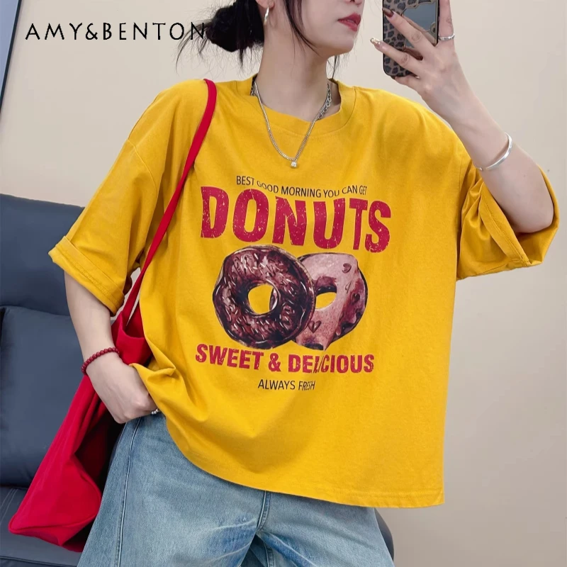 2026 Spring Summer American Retro Donut Print Short Sleeves T-shirt For Women's Loose Oversized Top Sweet Cool Ins Style Tshirts
2026 Spring Summer American Retro Donut Print Short Sleeves T-shirt For Women's Loose Oversized Top Sweet Cool Ins Style Tshirts