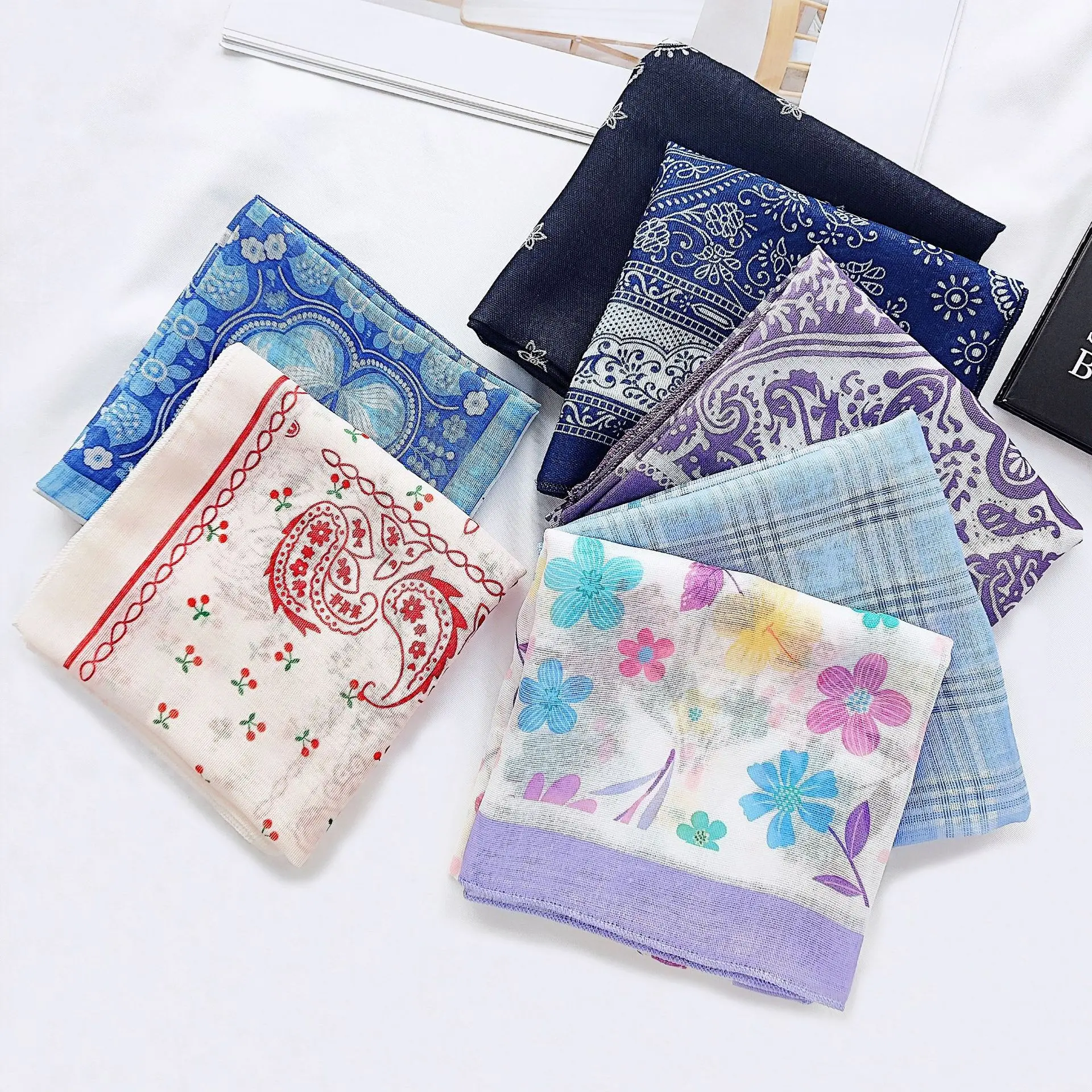 New Cotton and Linen Feeling Scarf Korean Literary Bag Headscarf Versatile Fashion Four Seasons Temperament Small Headband
New Cotton and Linen Feeling Scarf Korean Literary Bag Headscarf Versatile Fashion Four Seasons Temperament Small Headband