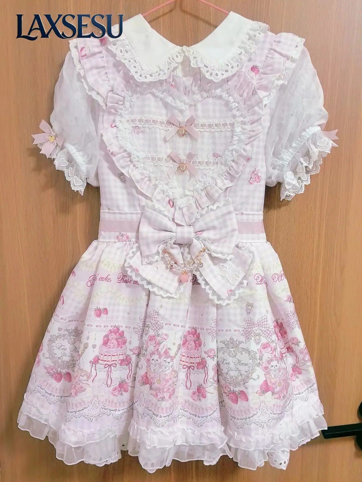 Lolita Style Liz Dress Japanese Summer Sweet Plaid Heart Bow High Waist Princess Elegant Girls Short Sleeve Dresses for Women
Lolita Style Liz Dress Japanese Summer Sweet Plaid Heart Bow High Waist Princess Elegant Girls Short Sleeve Dresses for Women