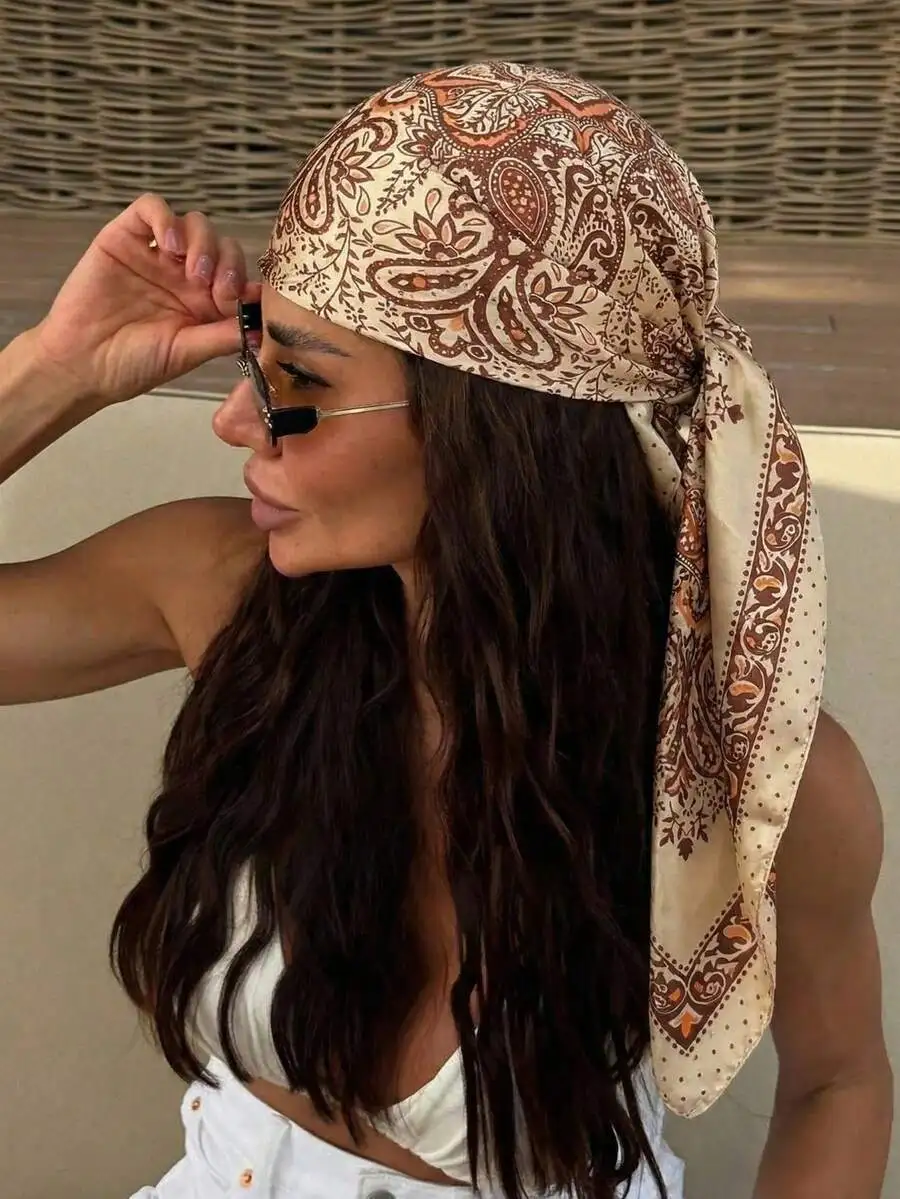 1pc Minimalist Printed Satin Square Scarf, New Spring Fashion Headscarf For Women, Can Be Used As Waistband, Bag Decoration, Rib
1pc Minimalist Printed Satin Square Scarf, New Spring Fashion Headscarf For Women, Can Be Used As Waistband, Bag Decoration, Rib
