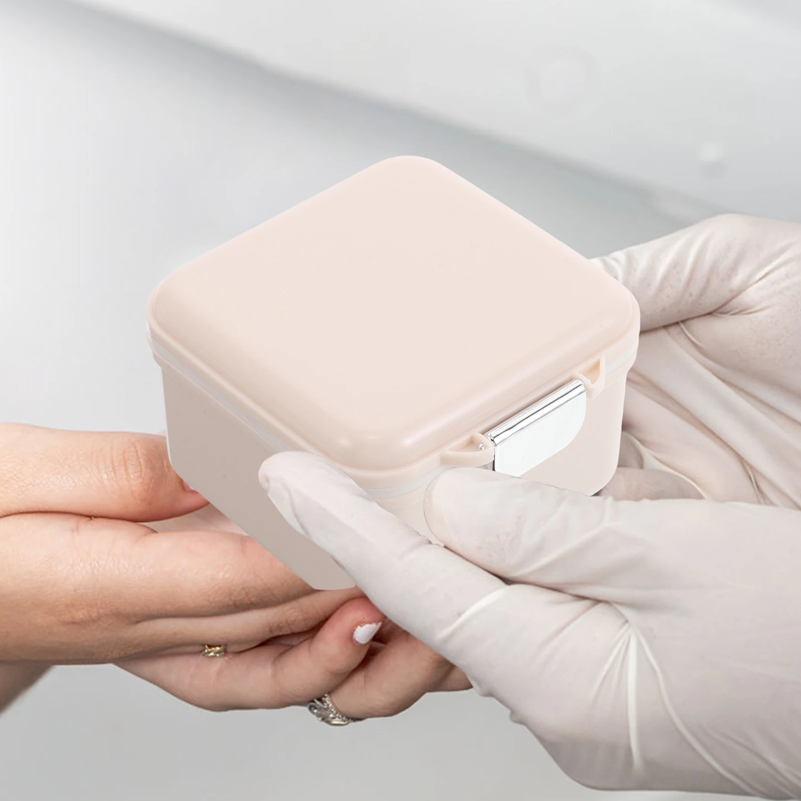 Compact Retainer Storage Case Portable Denture Container for Travel Home Use Small False Teeth Holder Washable Oral Care
Compact Retainer Storage Case Portable Denture Container for Travel Home Use Small False Teeth Holder Washable Oral Care