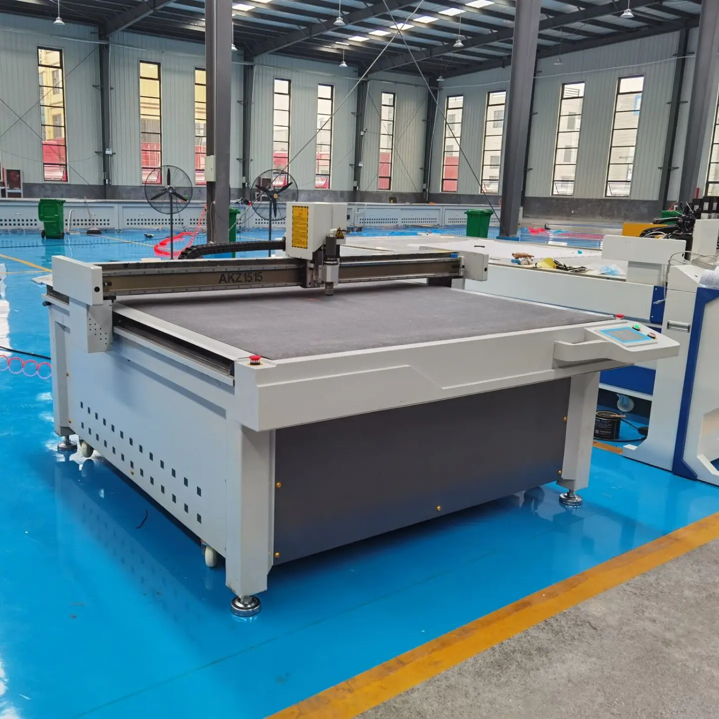 AccTek High Cutting Speed 1515 Vibrating Osciltating Knife Cutter with Aviation Aluminum Table Setted for Sale
AccTek High Cutting Speed 1515 Vibrating Osciltating Knife Cutter with Aviation Aluminum Table Setted for Sale