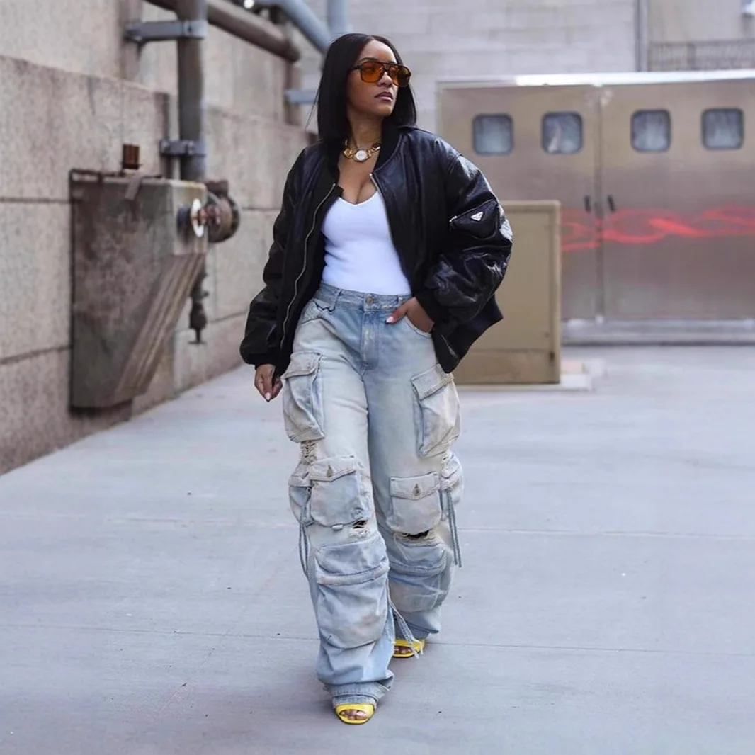 2026 European American New Fashion Women's Light Blue Simple Basic Casual Loose Multi Pockets Hole Patched Denim Trousers Female
2026 European American New Fashion Women's Light Blue Simple Basic Casual Loose Multi Pockets Hole Patched Denim Trousers Female