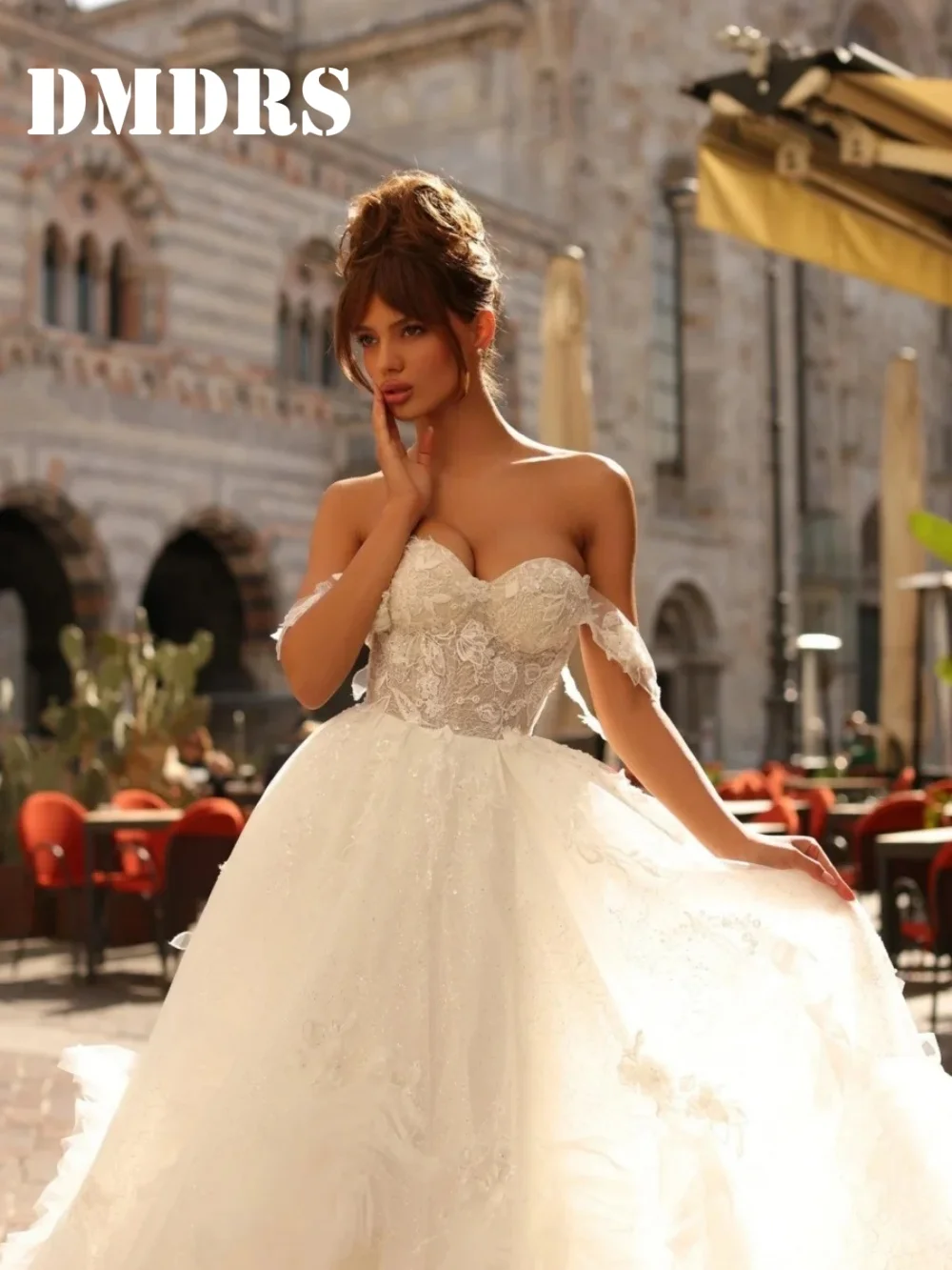 Romantic Sweetheart Wedding Dresses Stylish Appliqued Bridal Gowns Graceful A-Line Floor-Length Wedding Gowns Vestidos De Novia
Romantic Sweetheart Wedding Dresses Stylish Appliqued Bridal Gowns Graceful A-Line Floor-Length Wedding Gowns Vestidos De Novia