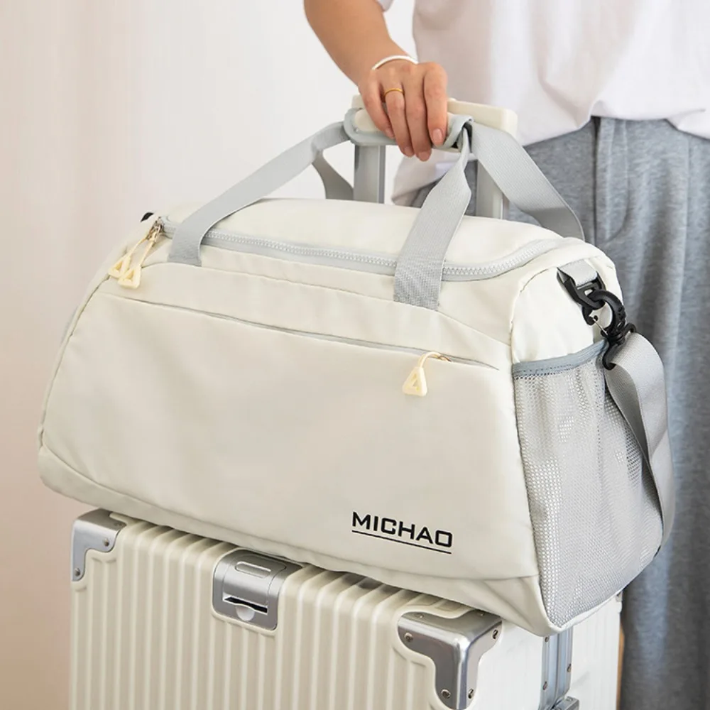 New Large Capacity Travel Gym Bag Waterproof Crossbody Luggage Bag Foldable Multifunctional Fitness Training Bag Sports
New Large Capacity Travel Gym Bag Waterproof Crossbody Luggage Bag Foldable Multifunctional Fitness Training Bag Sports