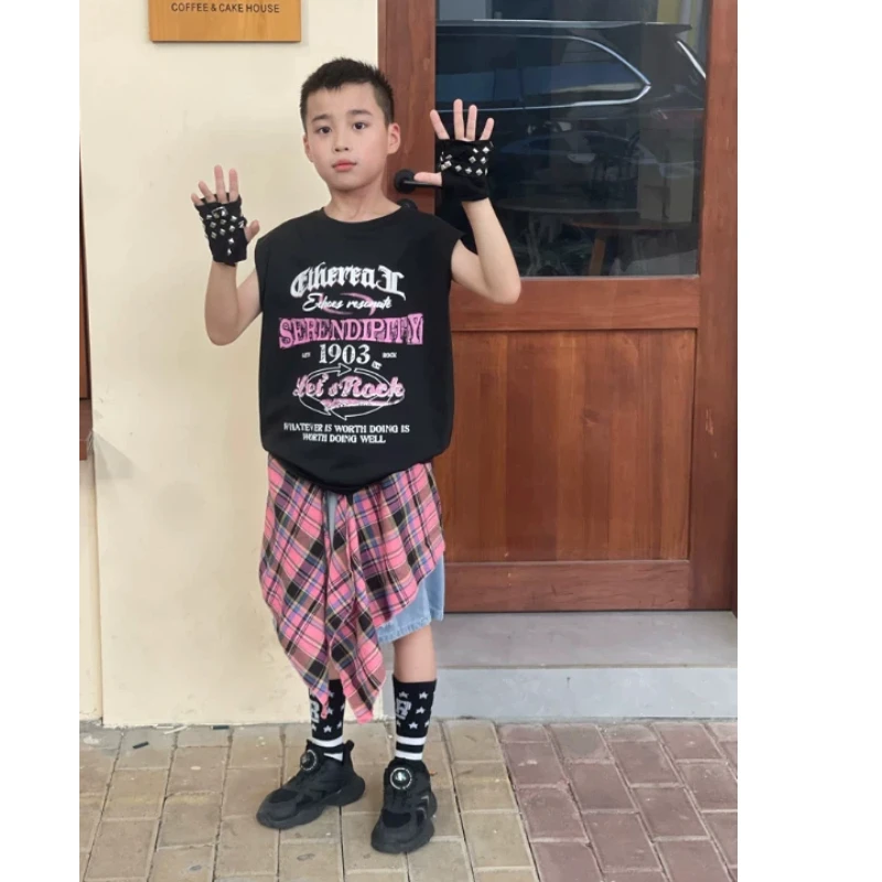 Hip Hop Street Dance Costume for Boys Children Stage Runway Performance Outfit Set
Hip Hop Street Dance Costume for Boys Children Stage Runway Performance Outfit Set