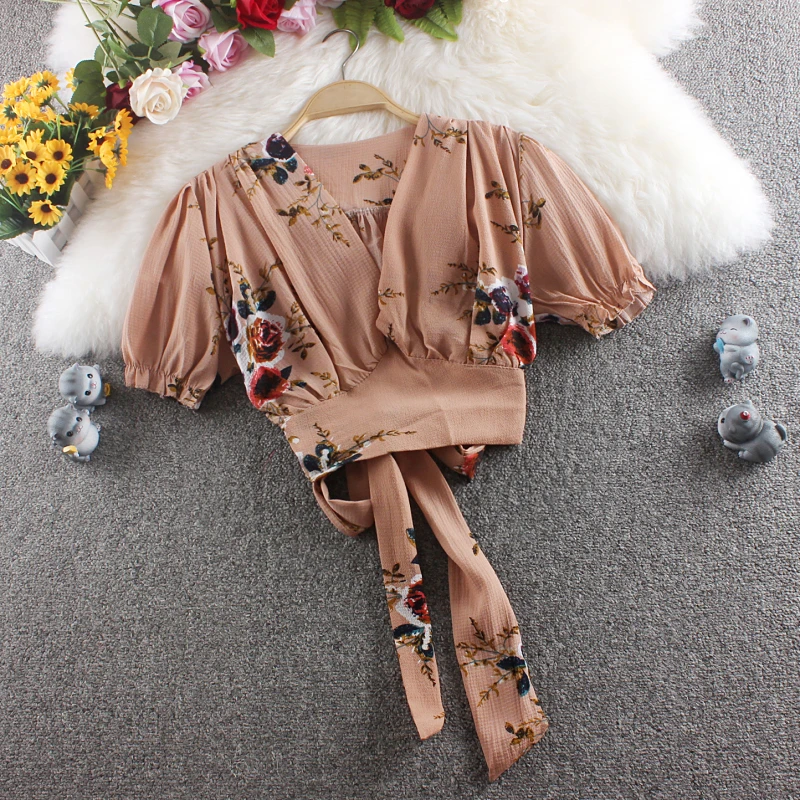 Floral Print V-Neck Short Sleeve Women's Chiffon Shirt Summer Thin Style Bow Tie Elegant Design Sense Unique Top
Floral Print V-Neck Short Sleeve Women's Chiffon Shirt Summer Thin Style Bow Tie Elegant Design Sense Unique Top