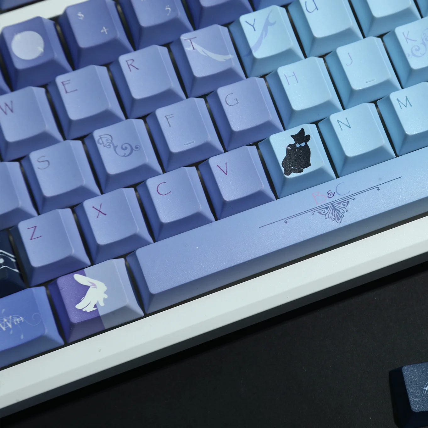 120 Keys Moon rabbit Keycaps Cute Personalized Keycap MOA Game Key Cap PBT DYE SUB Cherry MX Switch for Mechanical Keyboard
120 Keys Moon rabbit Keycaps Cute Personalized Keycap MOA Game Key Cap PBT DYE SUB Cherry MX Switch for Mechanical Keyboard