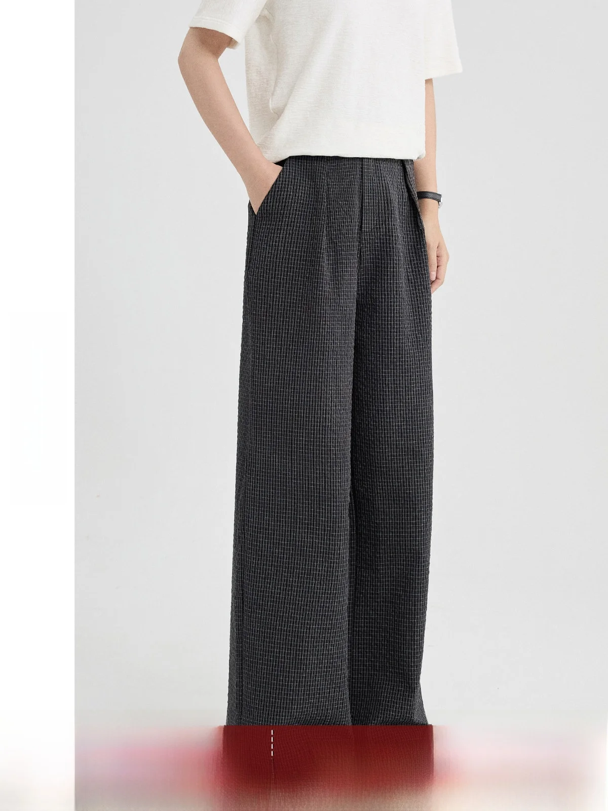 Women's Plaid Wide Leg Casual Pants High Waist Loose Fit Versatile Slimming Summer 2026 New Sle Straight Cut Trousers
Women's Plaid Wide Leg Casual Pants High Waist Loose Fit Versatile Slimming Summer 2026 New Sle Straight Cut Trousers