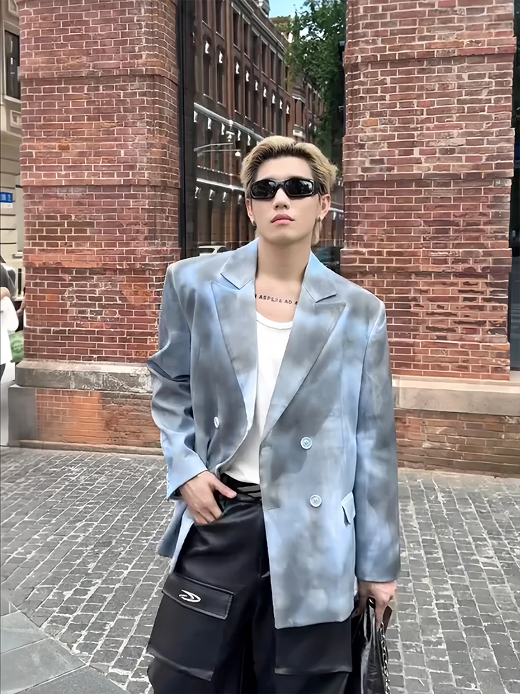 Свободный крой, окрашенный в синий цвет, мужской костюм Jaet, весенне-осенний повседневный футболка с цветочным дизайном контрастного цвета
Свободный крой, окрашенный в синий цвет, мужской костюм Jaet, весенне-осенний повседневный футболка с цветочным дизайном контрастного цвета