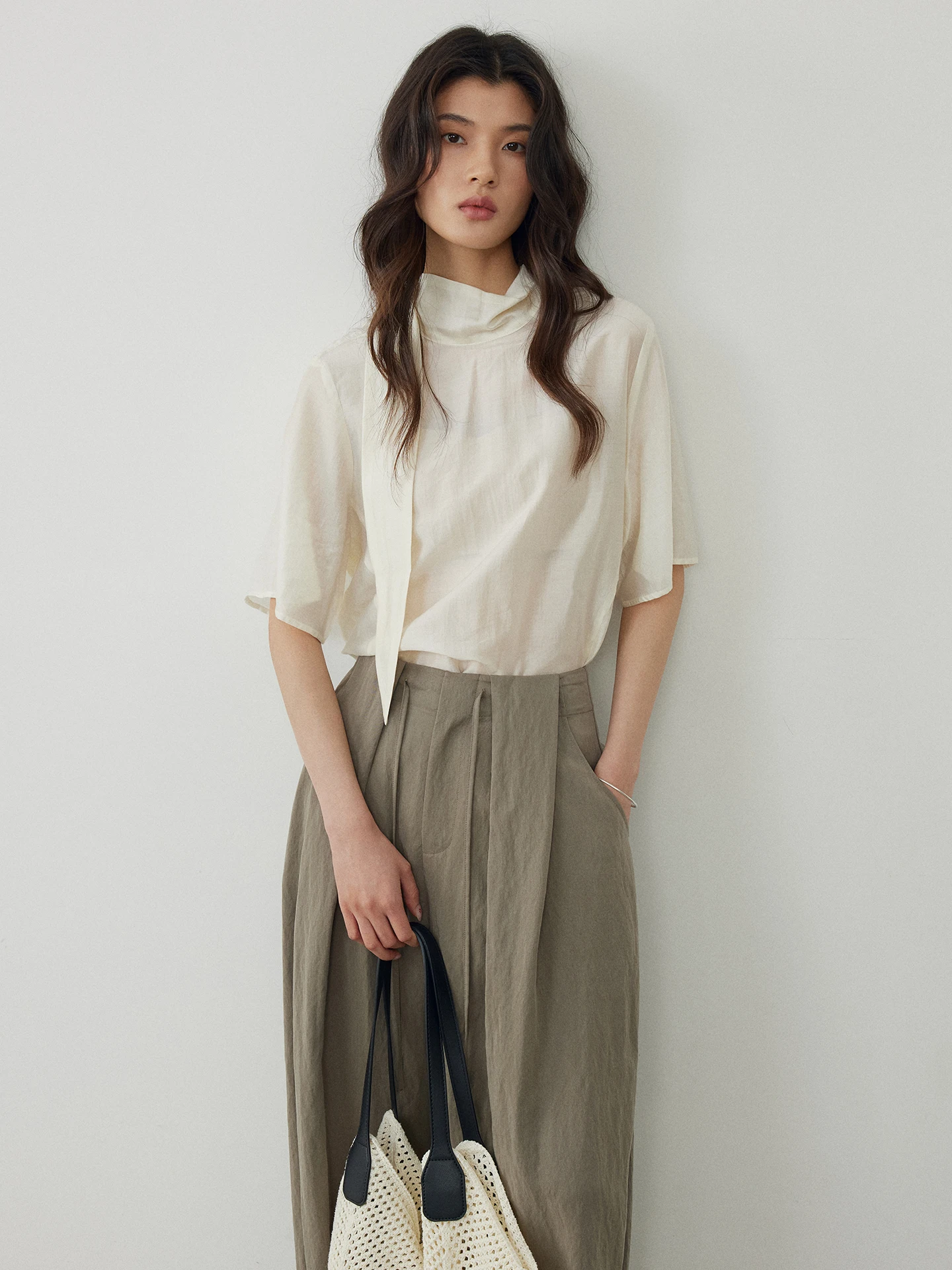 KEARA Summer Loose Fit Sun Protection Shirt Half High Collar Short Sleeve Women's Casual Style Rellans Fiber Blend Top
KEARA Summer Loose Fit Sun Protection Shirt Half High Collar Short Sleeve Women's Casual Style Rellans Fiber Blend Top