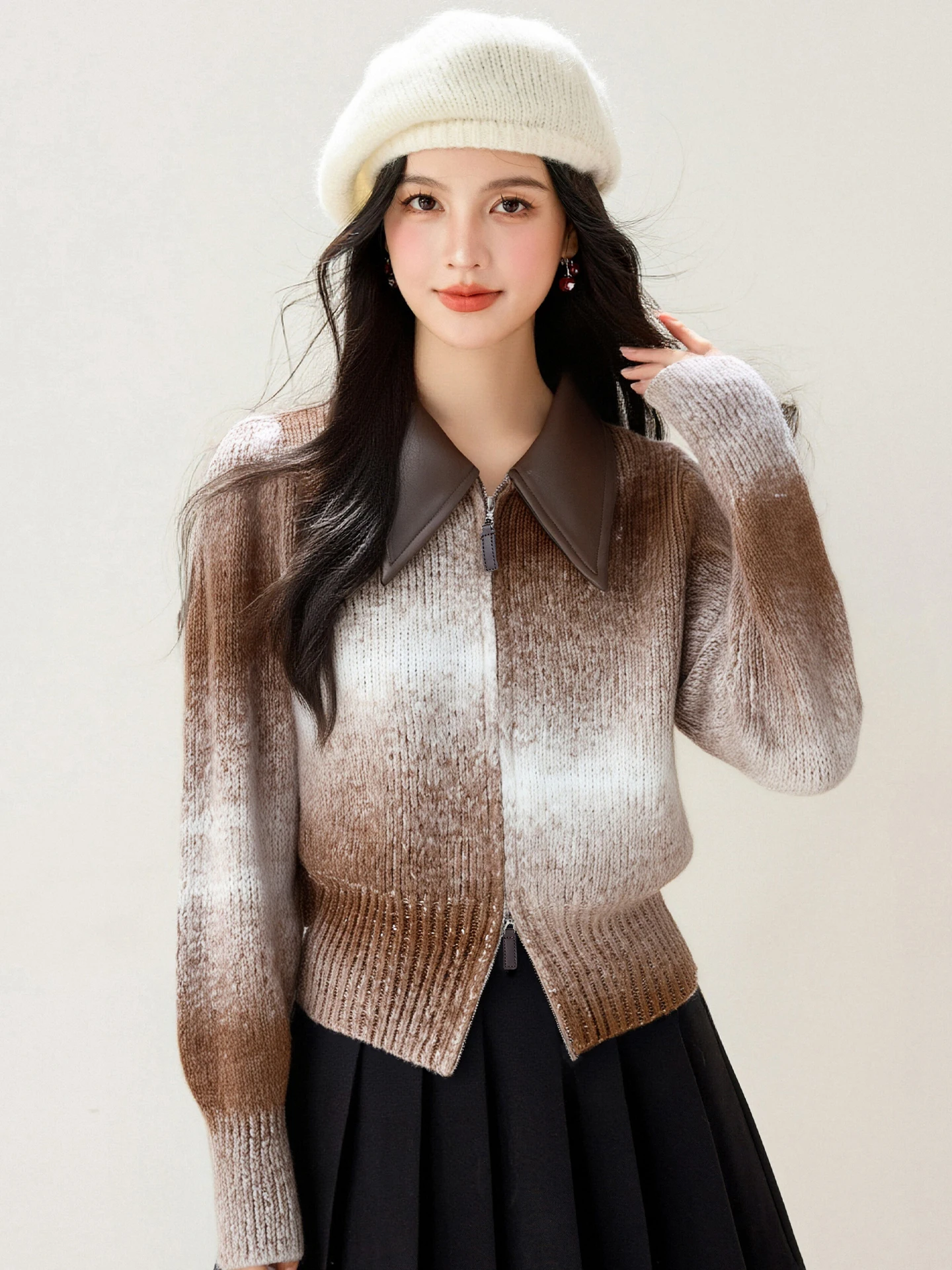 PU Turn-down Collar Long Sleeve Female Chic Knitted Cardigan Women Loose Sweater New Korean Double Zipper Lady Top 
PU Turn-down Collar Long Sleeve Female Chic Knitted Cardigan Women Loose Sweater New Korean Double Zipper Lady Top