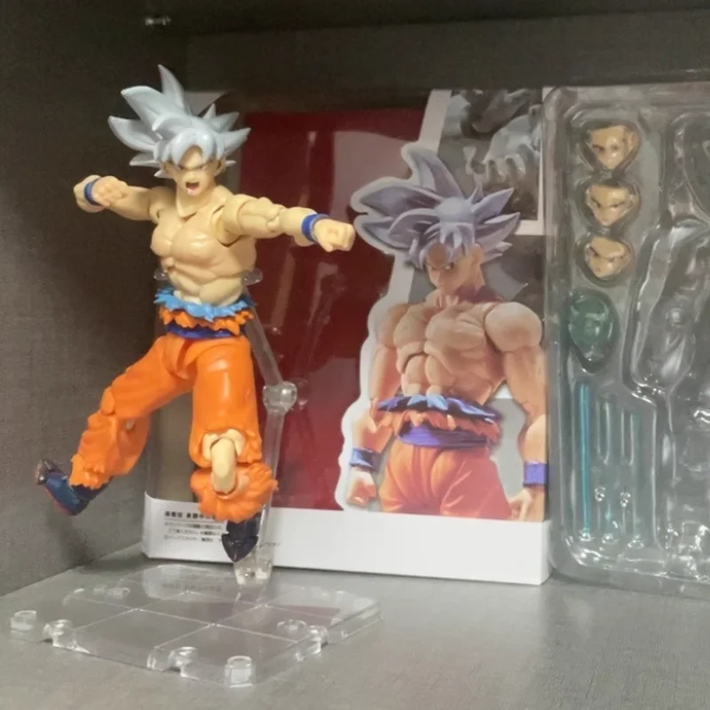 Dragon BZ SHF Sun Wukong Action Figure - White Hair Version with Meaningful Skills Toy Model Doll Gift for Collectors
Dragon BZ SHF Sun Wukong Action Figure - White Hair Version with Meaningful Skills Toy Model Doll Gift for Collectors