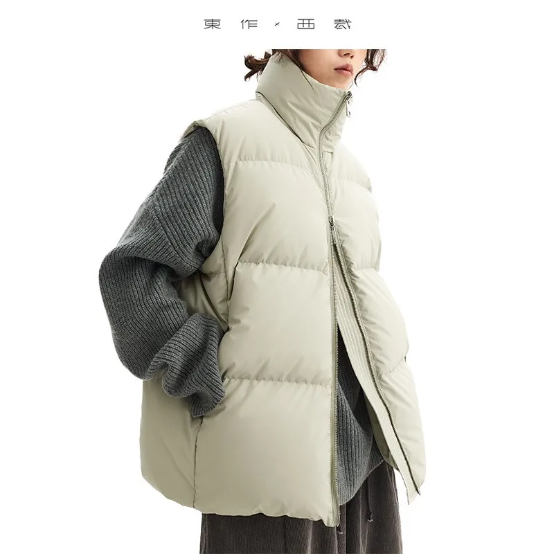 Lightweight and Warm~ Women's down Vest, Winter Sleeveless Jacket, Simple and Versatile, Sleeveless Top
Lightweight and Warm~ Women's down Vest, Winter Sleeveless Jacket, Simple and Versatile, Sleeveless Top