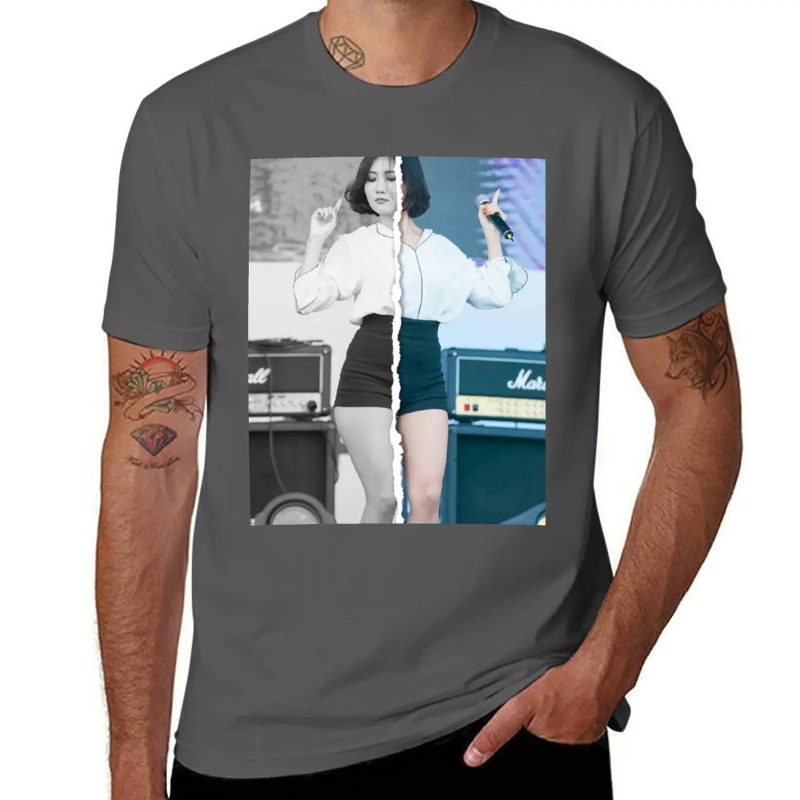 MAMAMOO Hwasa (Divided Photo) T-Shirt summer tops new gifts and t-shirts new edition funny shirt cotton mens t shirts
MAMAMOO Hwasa (Divided Photo) T-Shirt summer tops new gifts and t-shirts new edition funny shirt cotton mens t shirts