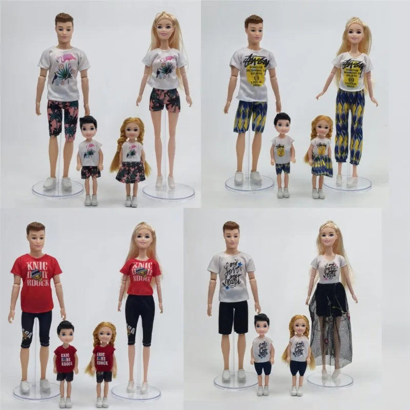 4pcs Family Dolls Couple Playset Mother Kids Dolls Multi-joint Doll Parent-child Clothes DIY Play House Toy For Baby Girls Gifts
4pcs Family Dolls Couple Playset Mother Kids Dolls Multi-joint Doll Parent-child Clothes DIY Play House Toy For Baby Girls Gifts
