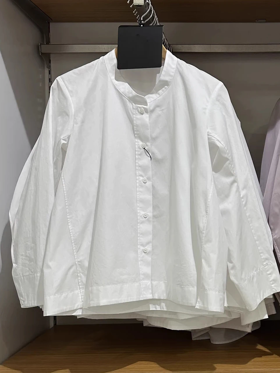Casual Cotton Shirt Jacket Style Long Sleeve Stand Collar Lightweight Outerwear Women's Spring Season Breathable Comfortable
Casual Cotton Shirt Jacket Style Long Sleeve Stand Collar Lightweight Outerwear Women's Spring Season Breathable Comfortable