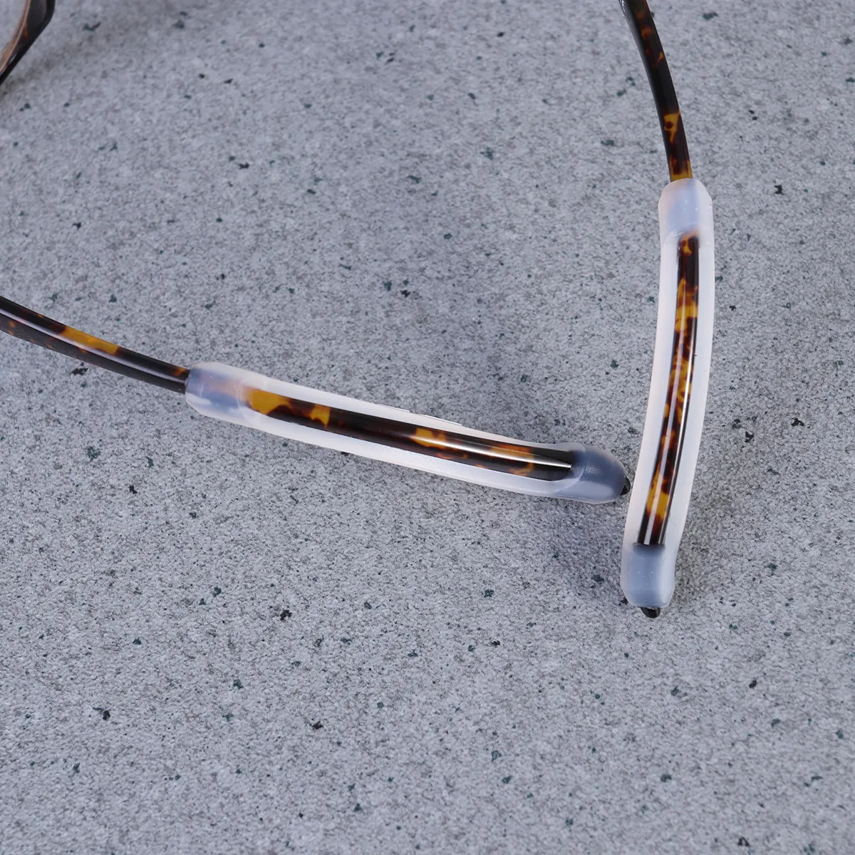 5 пар силиконовых крючков для ушей для очков и солнцезащитных очков, противоскользящие, удобные, подходят для всех оправ, для занятий спортом, бега, велоспорта, серфинга, скалолазания
5 пар силиконовых крючков для ушей для очков и солнцезащитных очков, противоскользящие, удобные, подходят для всех оправ, для занятий спортом, бега, велоспорта, серфинга, скалолазания