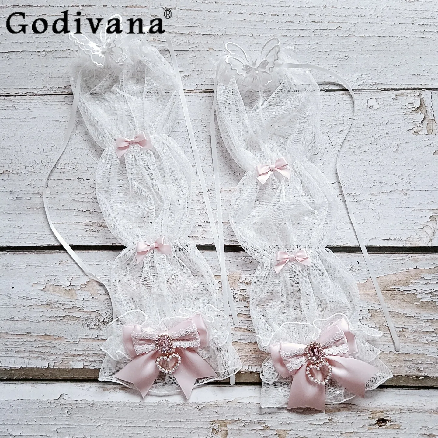Japanese Mine Mass-Production Sweet Lolita Hand Sleeve New Girls Woman's Handmade Bow Lace Splicing Mesh Oversleeve Arms Warmer
Japanese Mine Mass-Production Sweet Lolita Hand Sleeve New Girls Woman's Handmade Bow Lace Splicing Mesh Oversleeve Arms Warmer