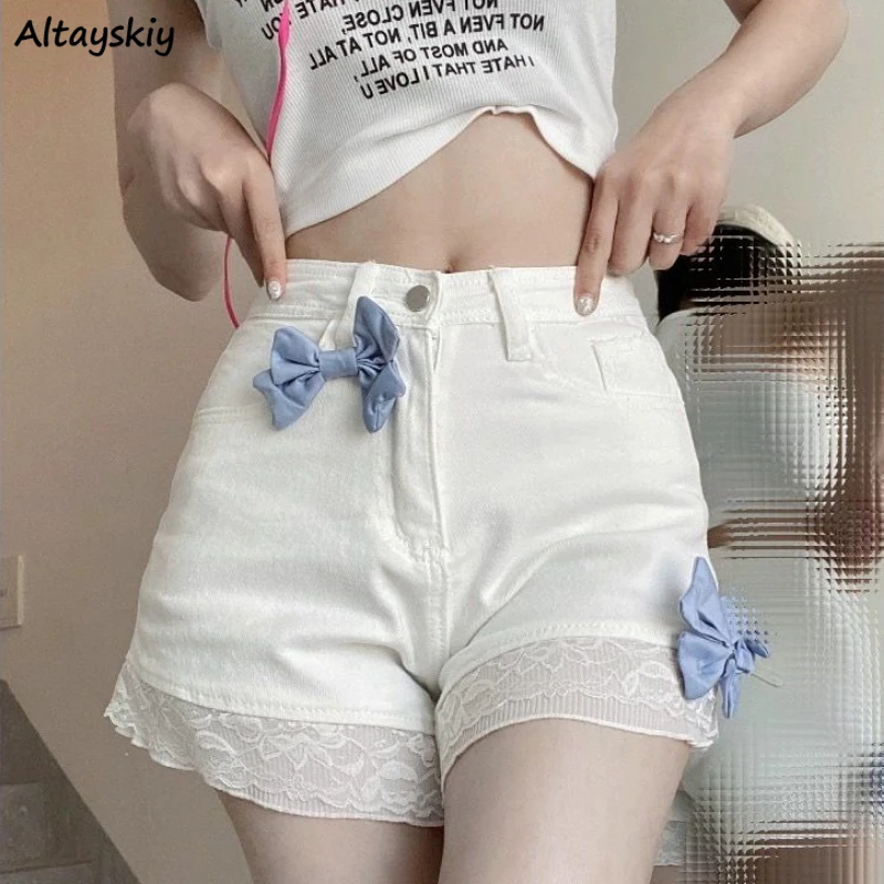Denim Shorts Women White Sweet Lace Bow Summer High Waist Slim Japanese Fashion Lovely Girls Age-reducing Chic Kawaii Harajuku
Denim Shorts Women White Sweet Lace Bow Summer High Waist Slim Japanese Fashion Lovely Girls Age-reducing Chic Kawaii Harajuku