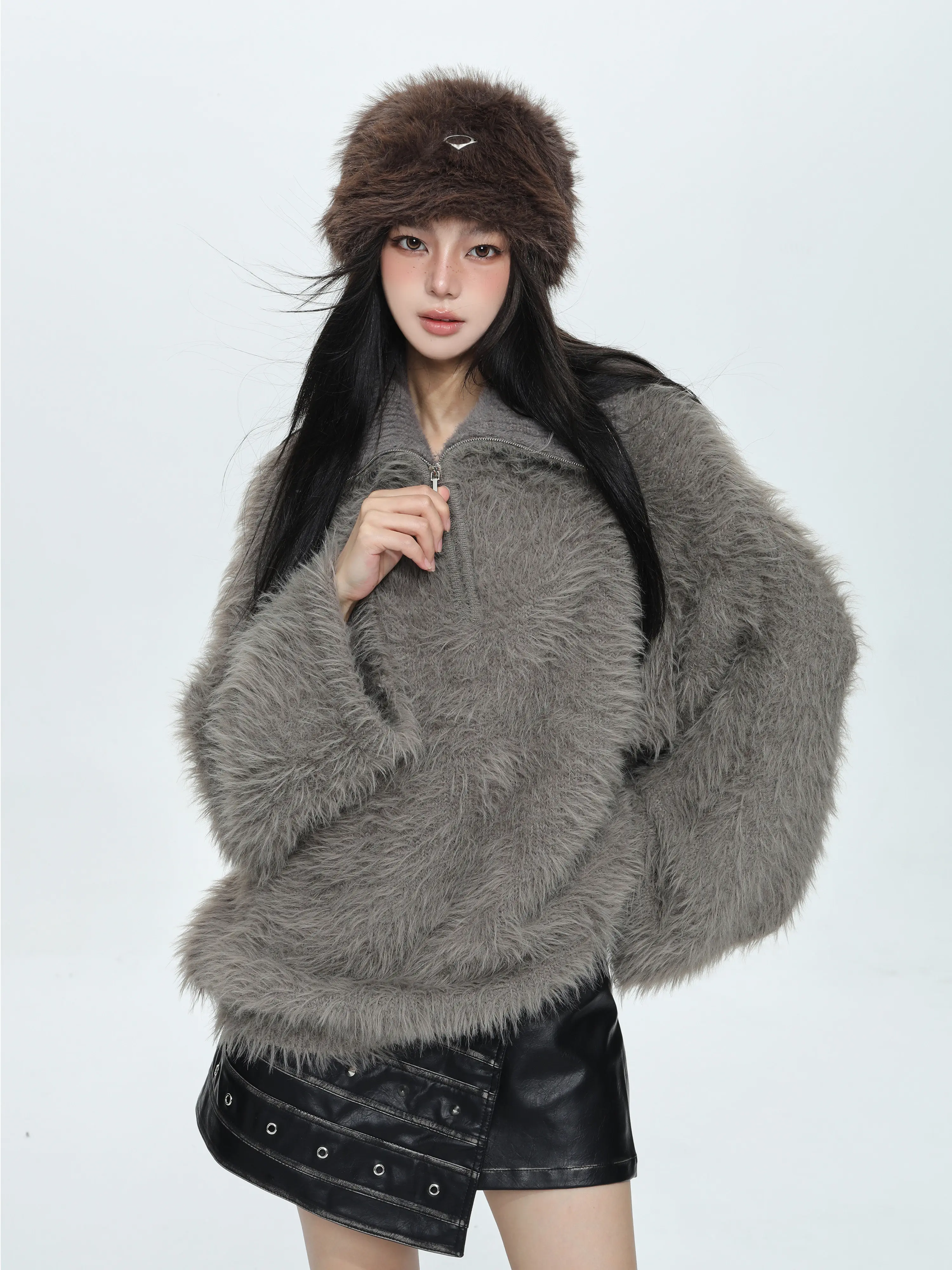 Fur Collar Pullovers Estampados De Hombres Mens Irregular Layered Avant-Garde Paris Fitted Unique Designer Trending Alternative
Fur Collar Pullovers Estampados De Hombres Mens Irregular Layered Avant-Garde Paris Fitted Unique Designer Trending Alternative