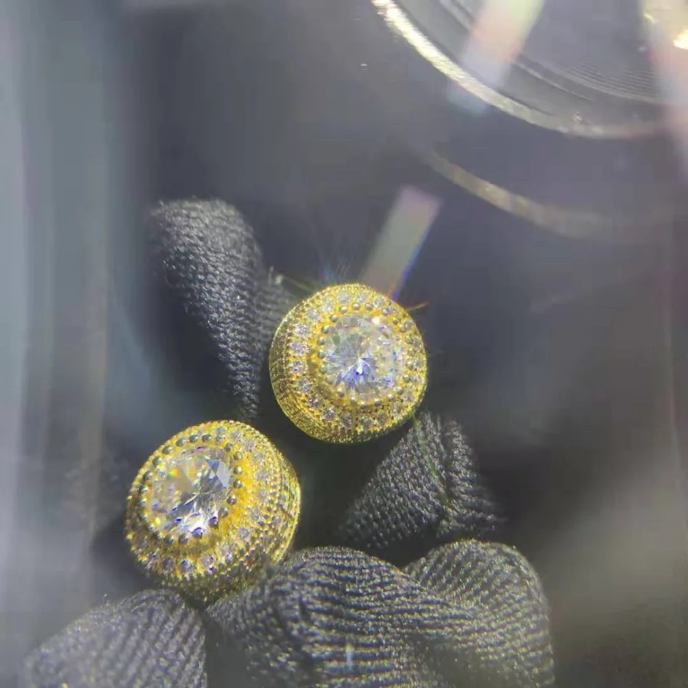 Female Austrian Crystal Round Earring White Gold Yellow Gold Color White Zircon Hip Hop Wedding Stud Earrings For Women Jewelry
Female Austrian Crystal Round Earring White Gold Yellow Gold Color White Zircon Hip Hop Wedding Stud Earrings For Women Jewelry
