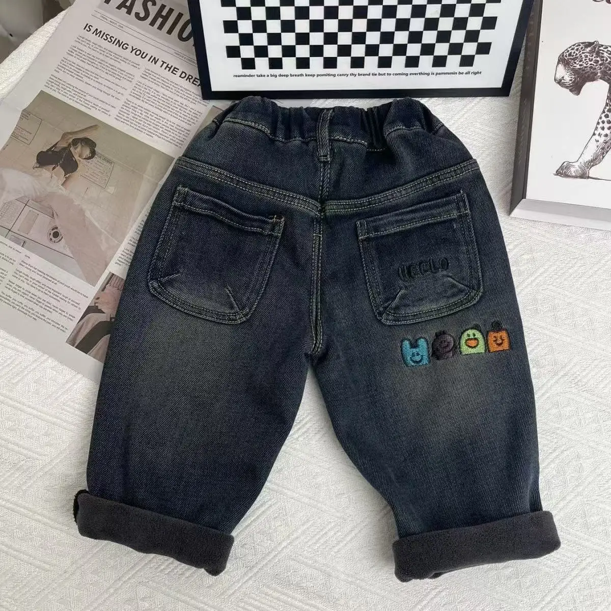 Toddler Boys Jeans Cartoon Embroidery Thicken Warm Kids Baby Boys Demin Pant New Winter Elastic Waist Infant Boys Casual Pant
Toddler Boys Jeans Cartoon Embroidery Thicken Warm Kids Baby Boys Demin Pant New Winter Elastic Waist Infant Boys Casual Pant