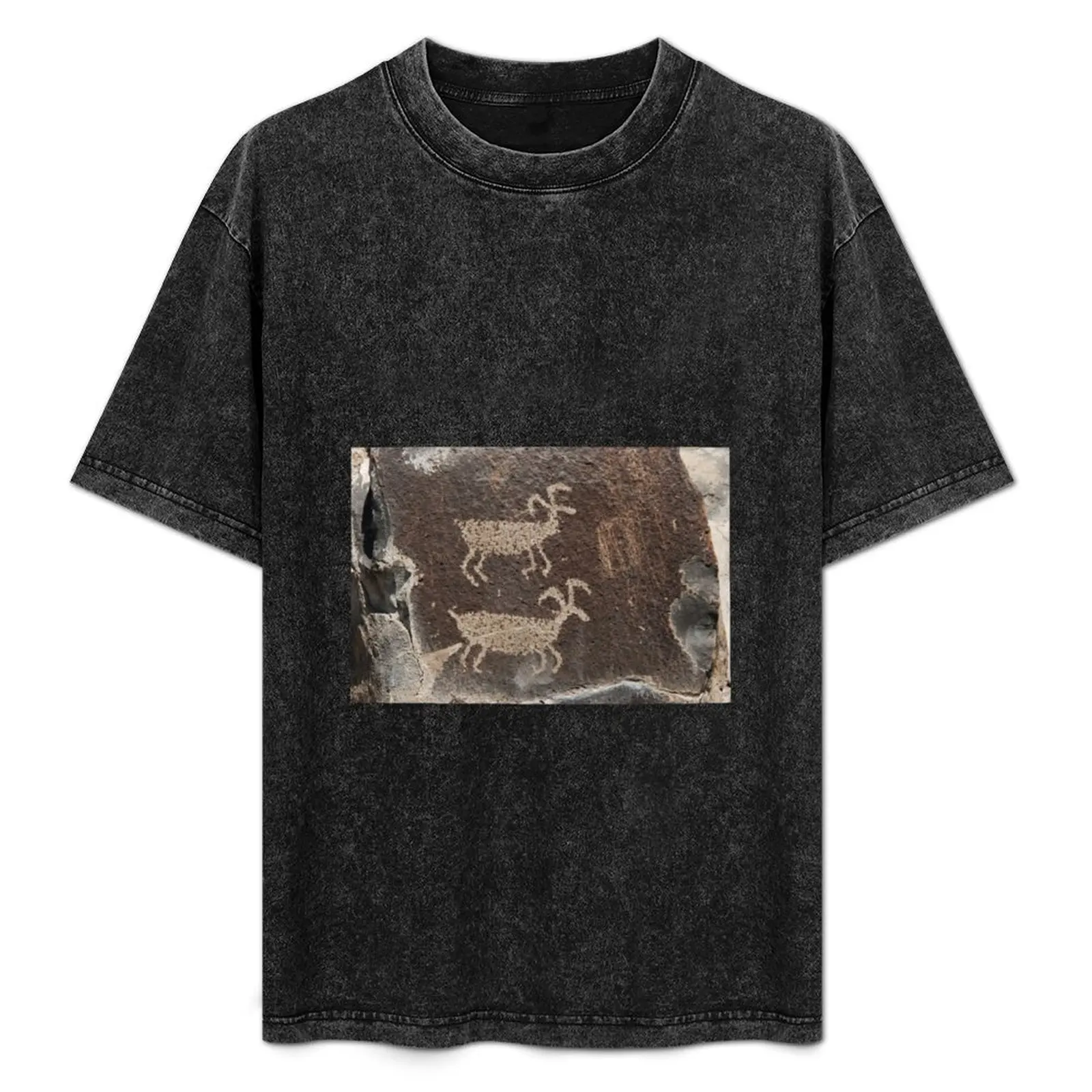 Petroglyph T-Shirt Summer Print Short Sleeve Tee
Petroglyph T-Shirt Summer Print Short Sleeve Tee