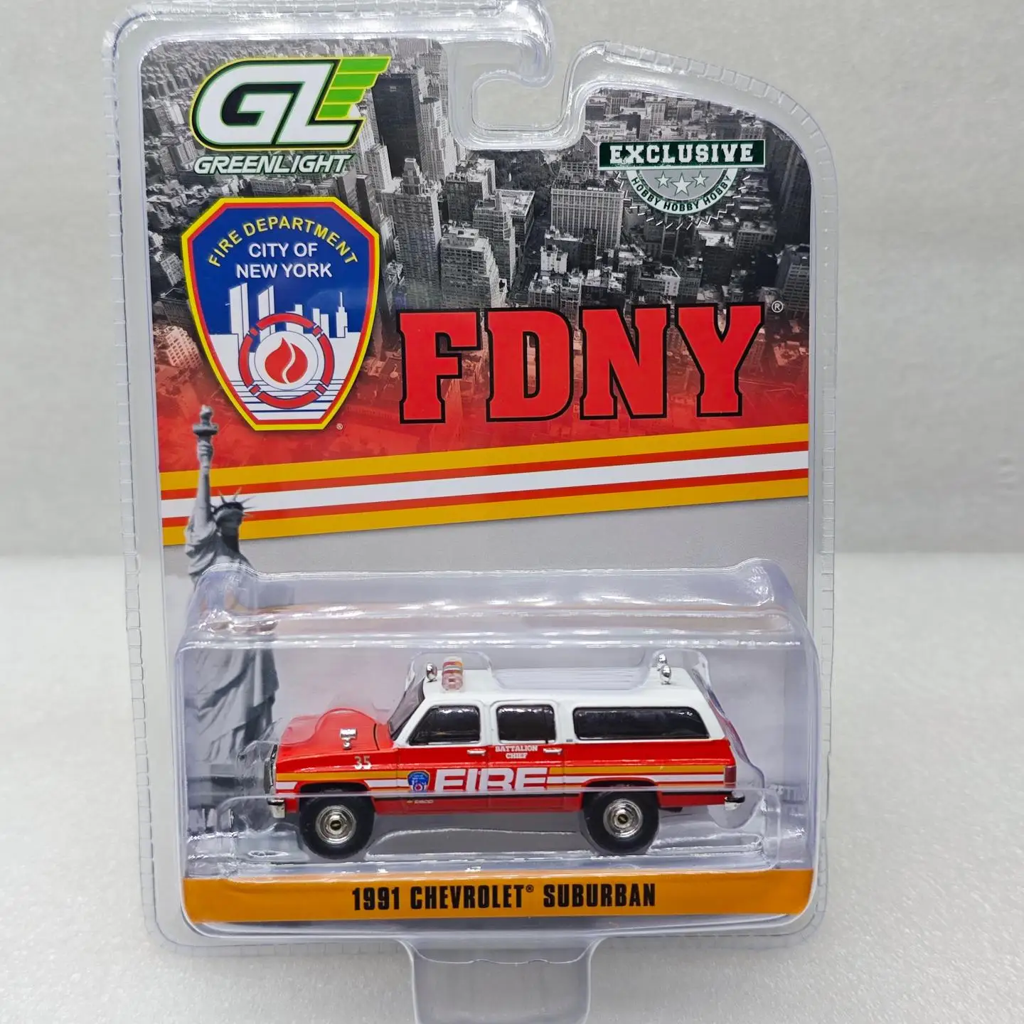 GreenLight 1:64 1991 Chevrolet Suburban Official Fire Department of New York City Diecast Alloy Car Model Collectible Gift
GreenLight 1:64 1991 Chevrolet Suburban Official Fire Department of New York City Diecast Alloy Car Model Collectible Gift