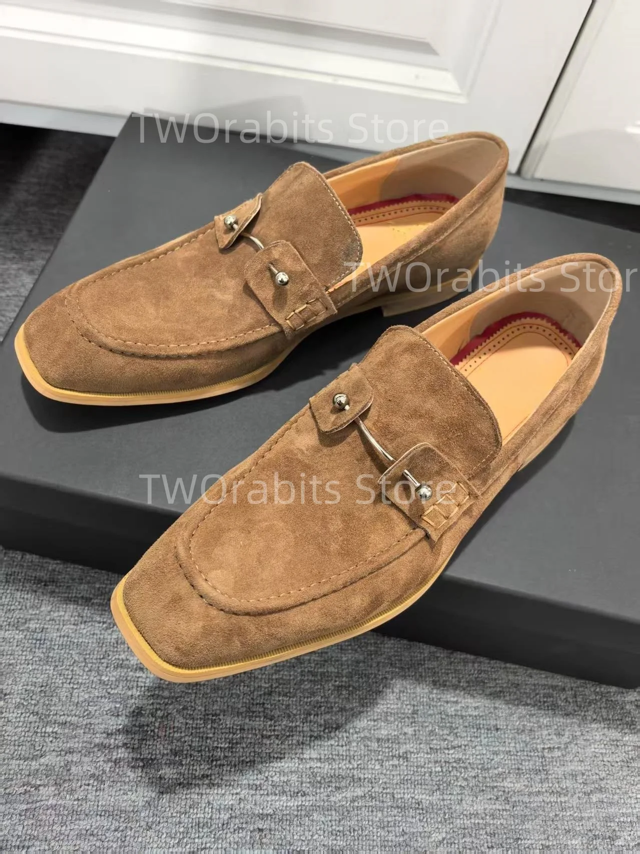 Social Masculino Buckle Loafer Suit Men Shoes Sapato Suede Oxford Shoes Designer Zapatos Para Hombre Slip On Chaussure Hommes
Social Masculino Buckle Loafer Suit Men Shoes Sapato Suede Oxford Shoes Designer Zapatos Para Hombre Slip On Chaussure Hommes